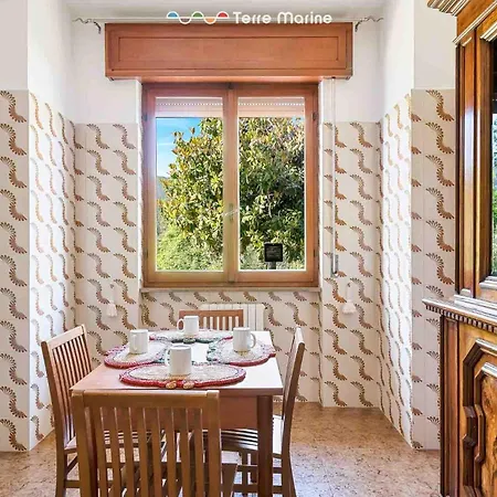 Pina * Riccò del Golfo di Spezia