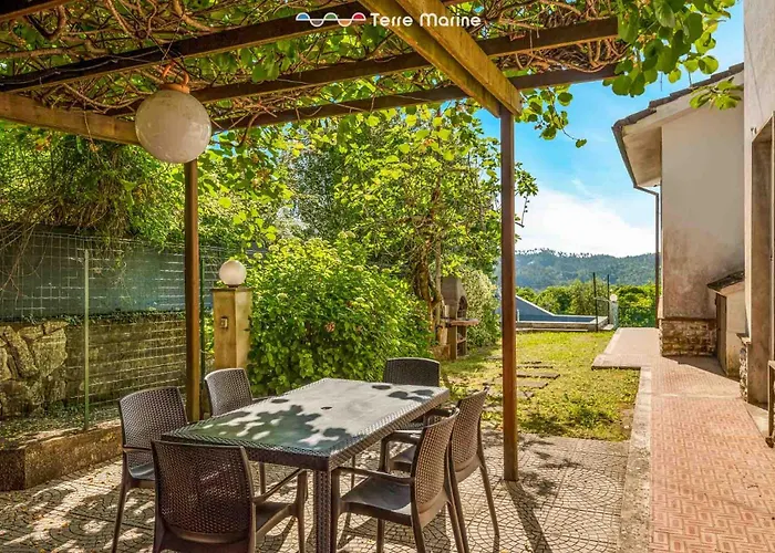 Pina Feriehus Riccò del Golfo di Spezia