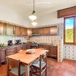 Pina Ferienhaus Riccò del Golfo di Spezia